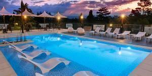 Grateus-Luxury-300×1501-1